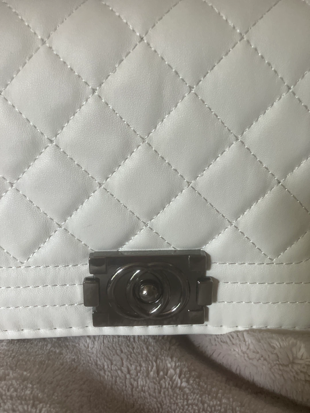 White Quilted Crossbody Handbag with Chain Strap - photo 2