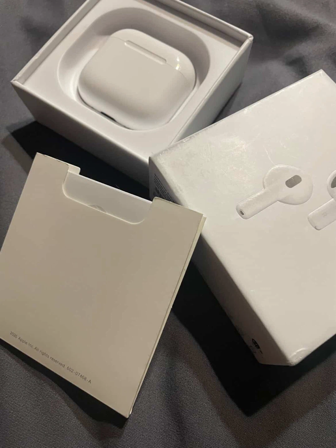 Apple AirPods Pro 2nd gen with Active Noise Cancellation - photo 2