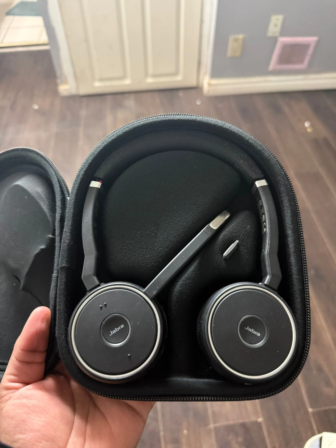 Jabra Evolve 75 Wireless Headset - photo 4