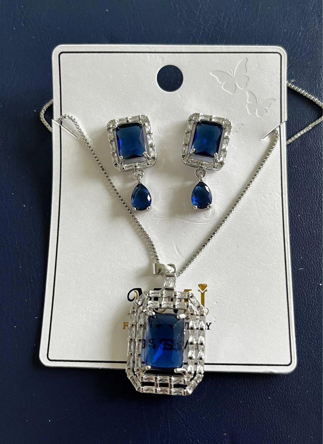 Fashion Jewelry Necklace and Earring Set - photo 4