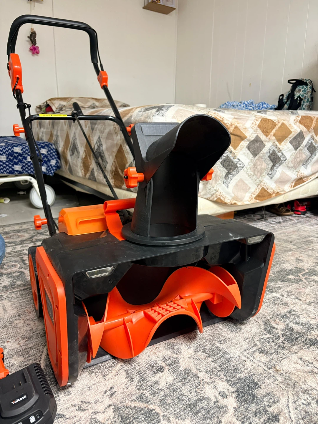 VOLTASK 48V Cordless Snow Shovel Electric Snow Blower 20-inch - photo 3