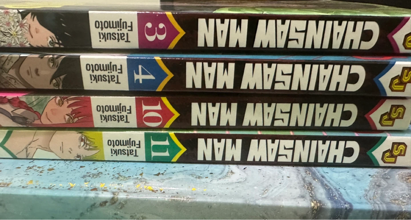 Chainsaw Man Manga Volumes 3, 4, 10, 11