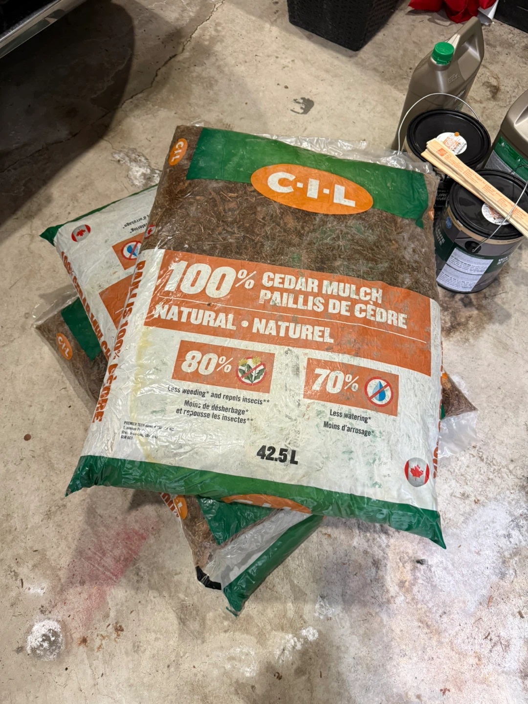 C-I-L 100% Cedar Mulch - Natural - 42.5L