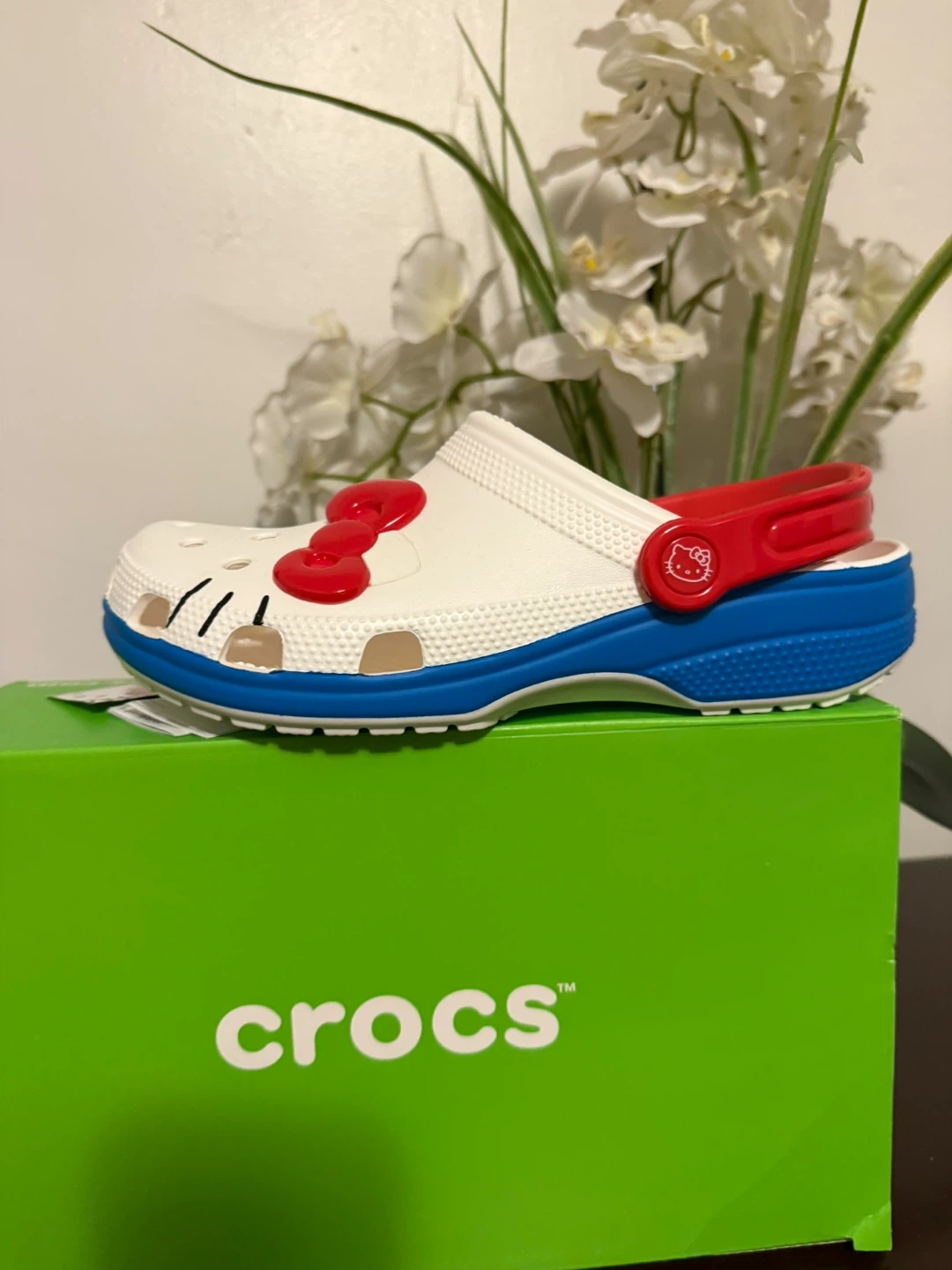 Hello Kitty crocs - photo 4