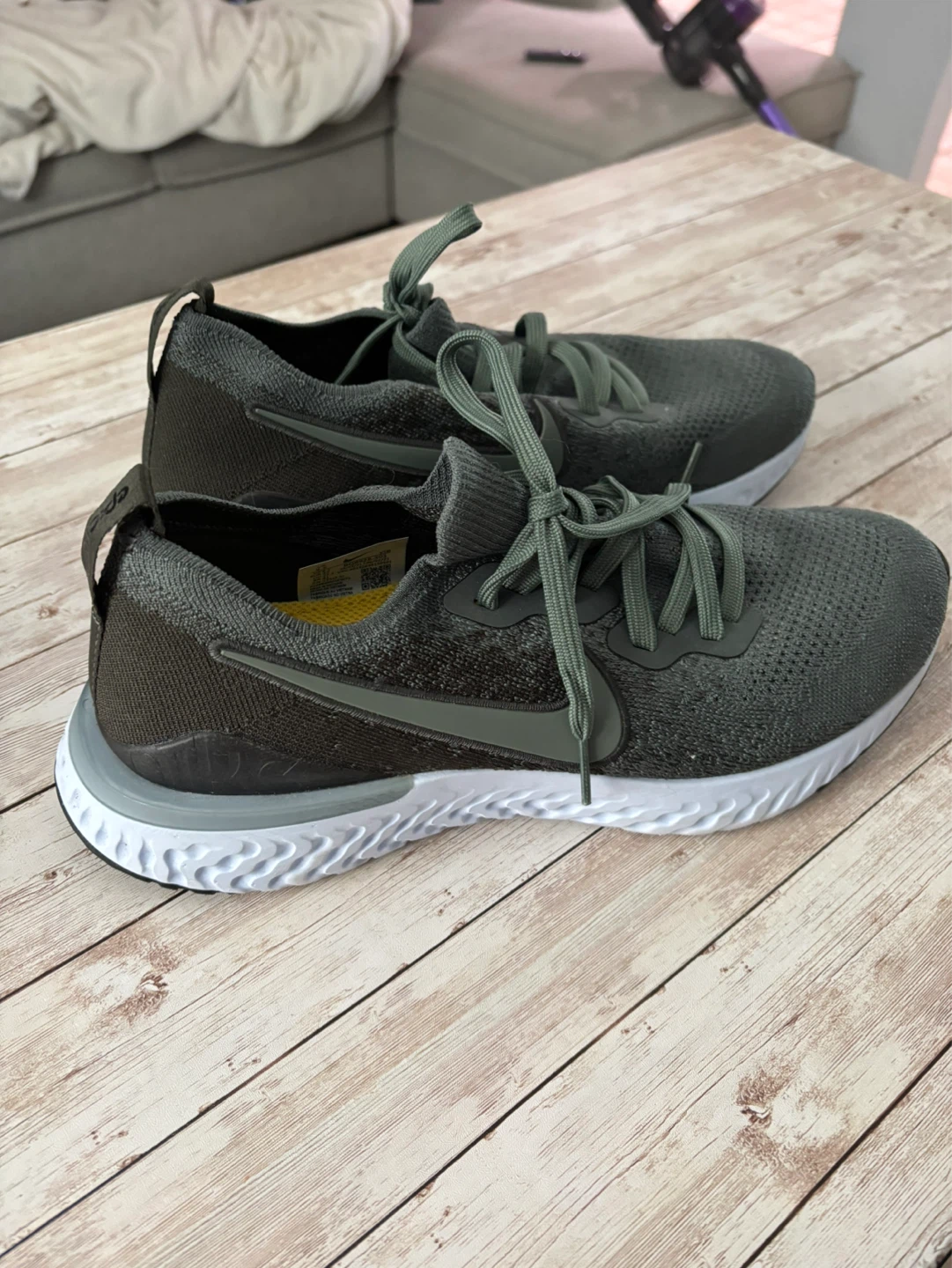 Nike Epic React Flyknit Running Shoes