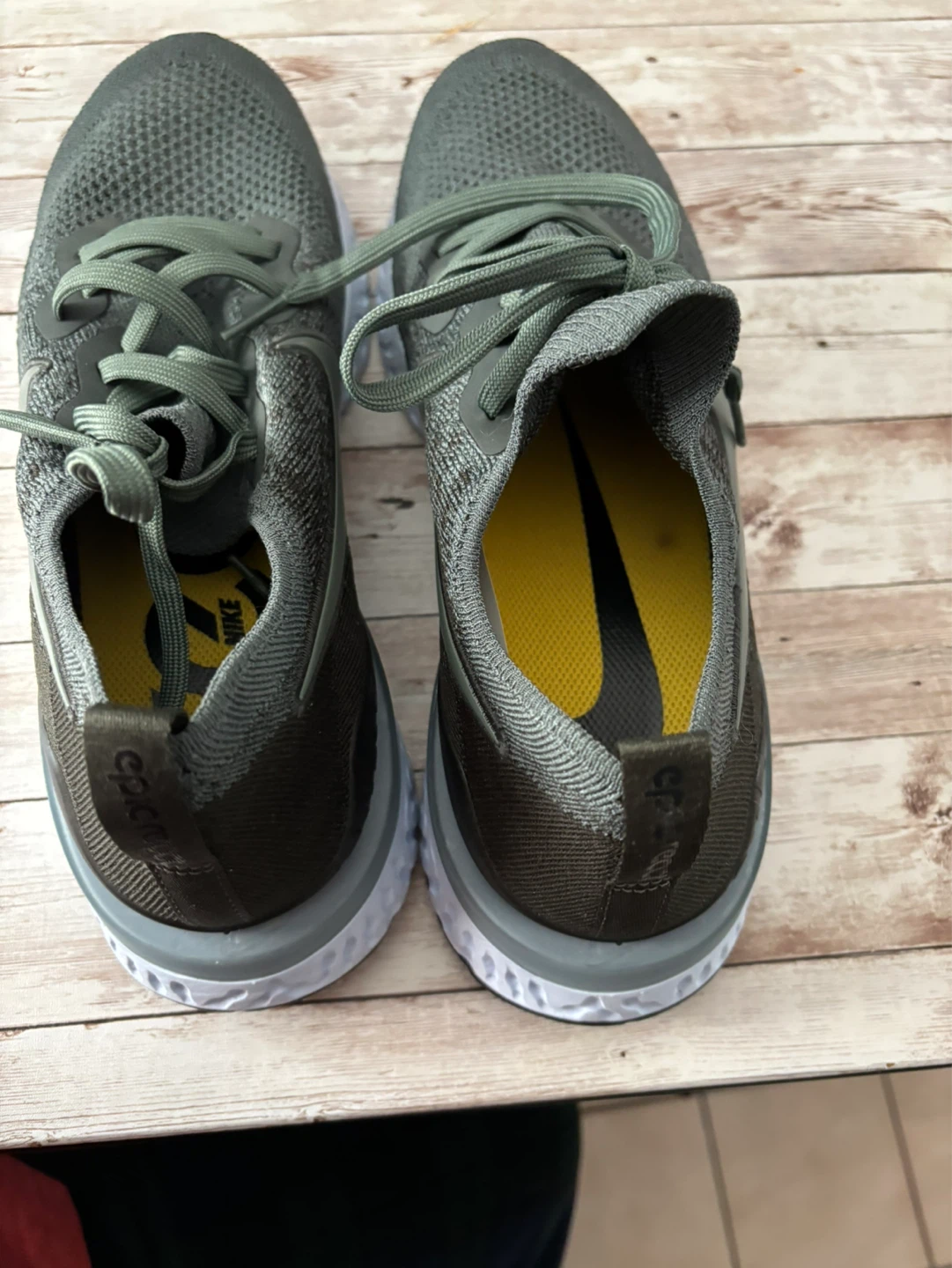 Nike Epic React Flyknit Running Shoes - photo 4