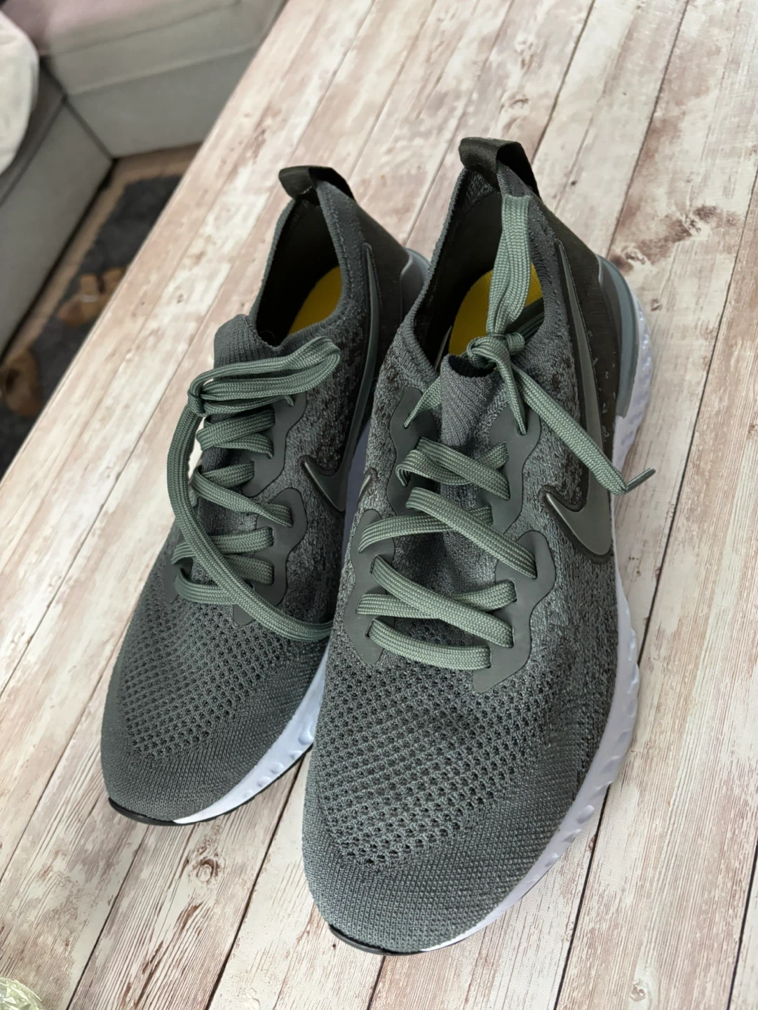 Nike Epic React Flyknit Running Shoes - photo 2