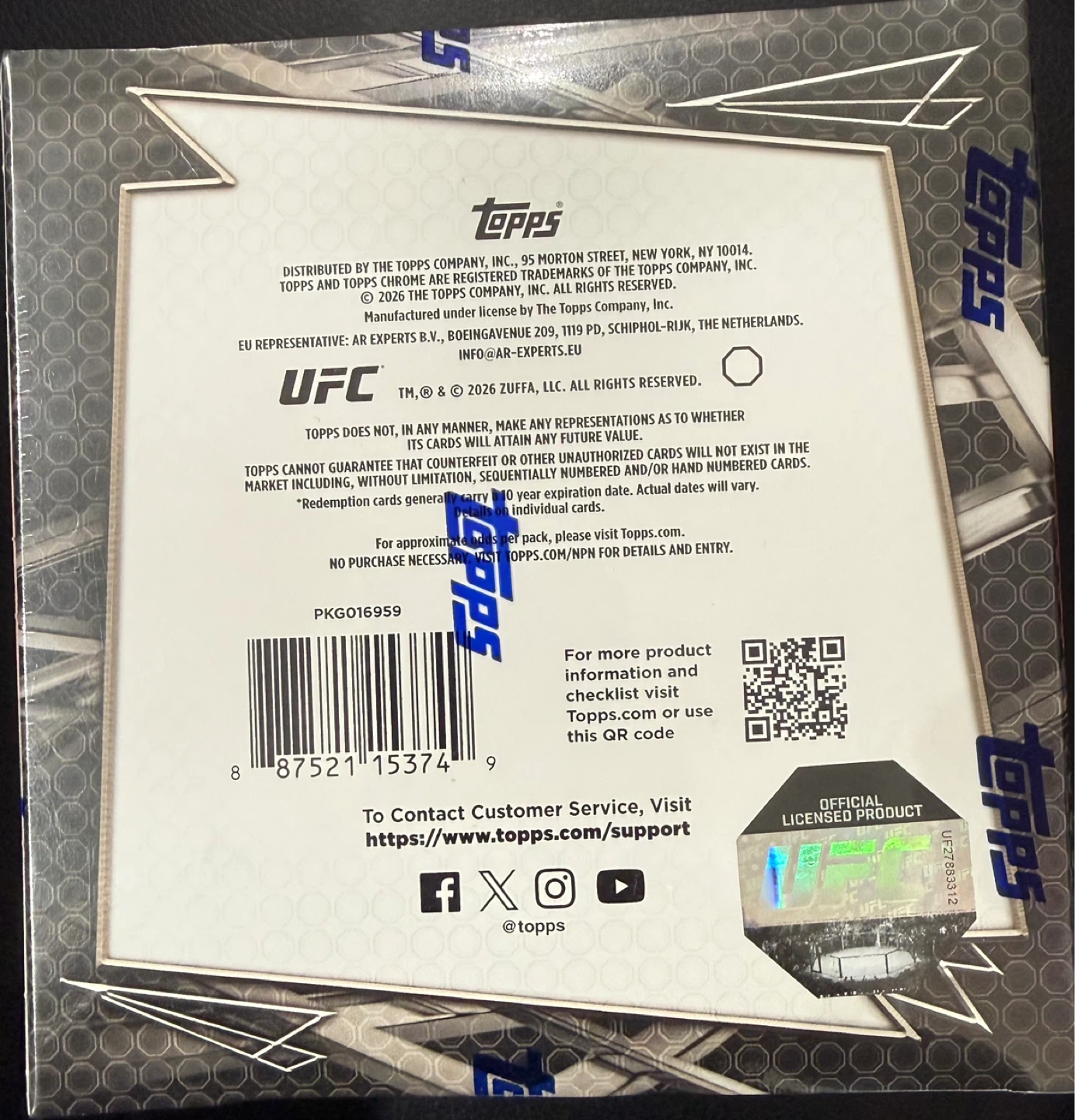 2026 Topps Chrome UFC Trading Card Blaster Box - photo 2