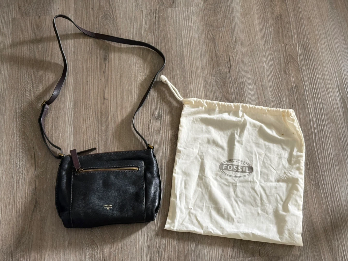 Fossil Black Leather Crossbody Bag with Dust Bag