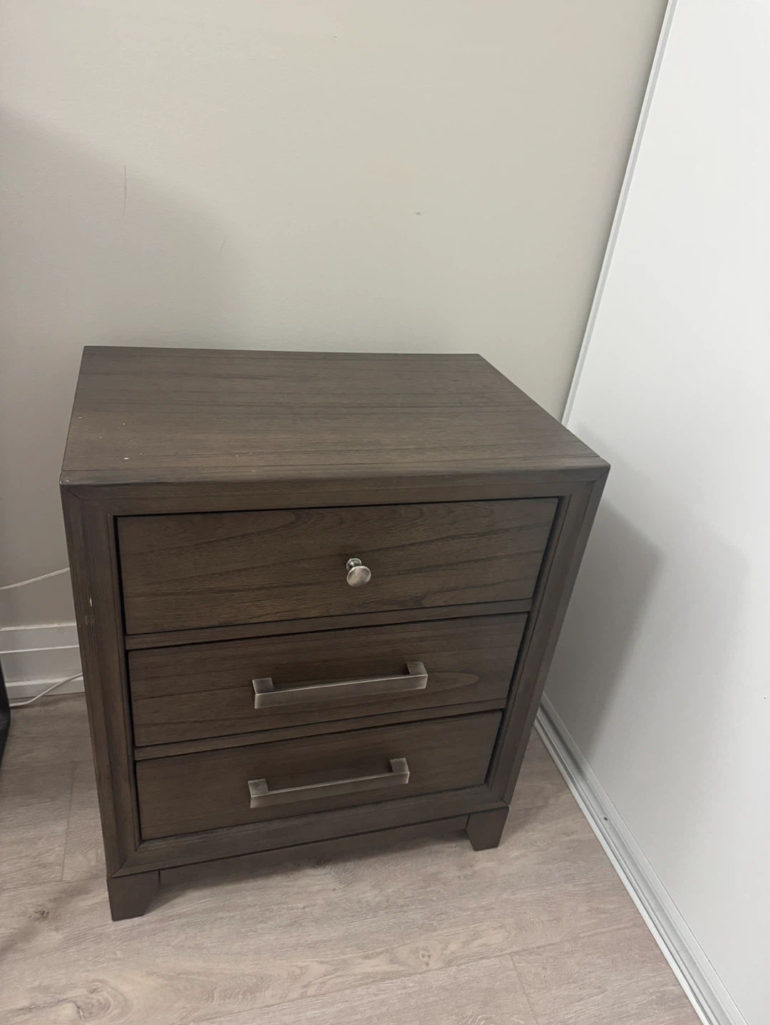 Dark Wood Nightstand with 3 Drawers - photo 2