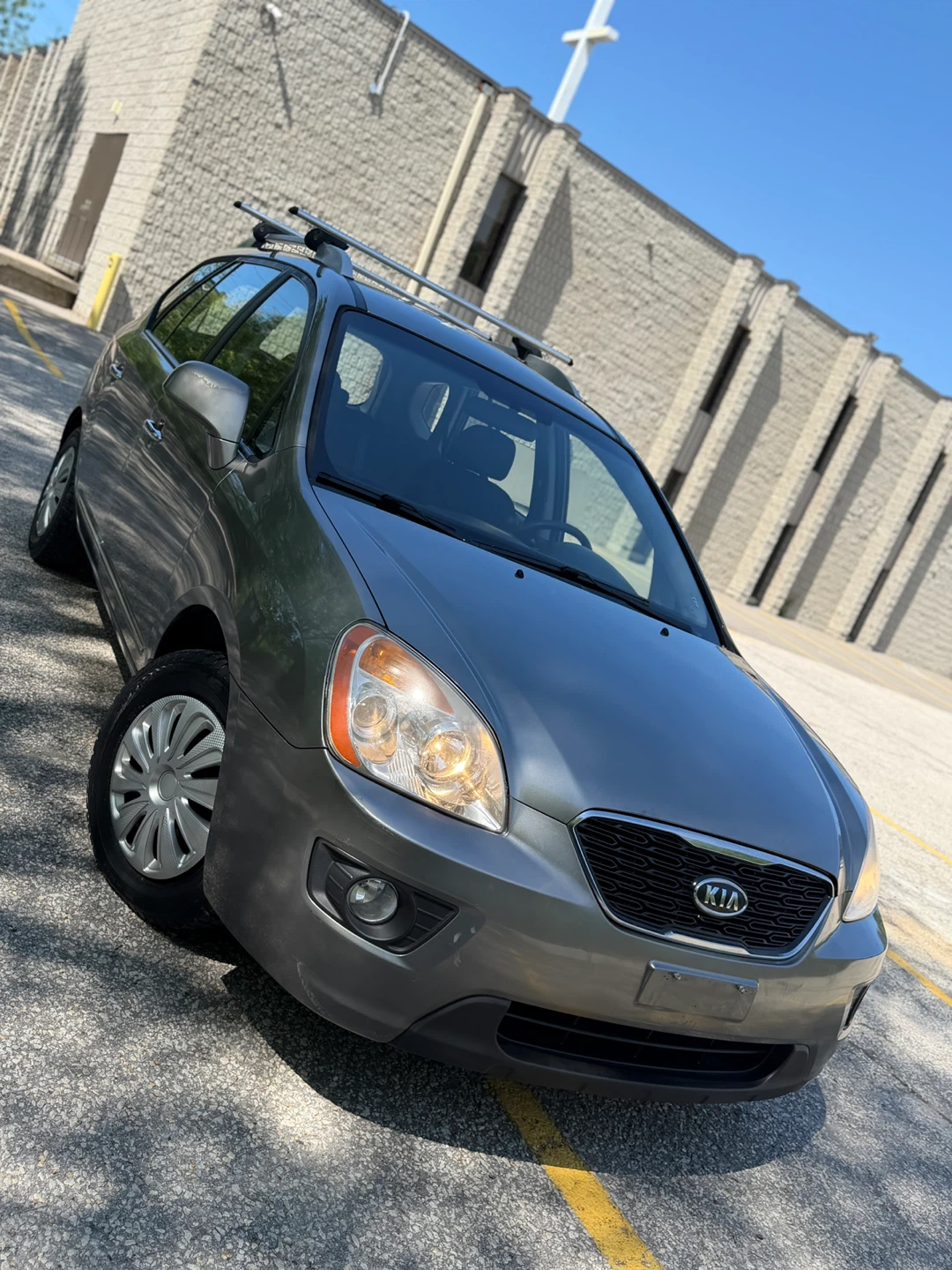 2012 Kia Rondo EX - Grey