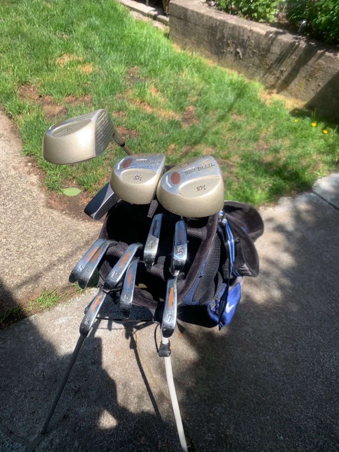 Nike Golf Bag with TechEdge Clubs - photo 3