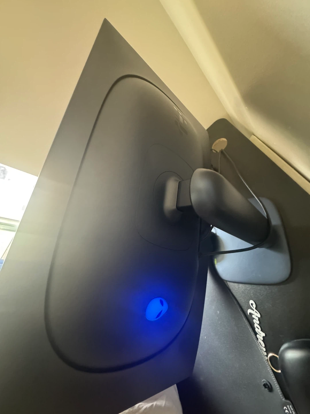 Alienware 27 4K QD-OLED Gaming Monitor - AW2725Q - photo 2
