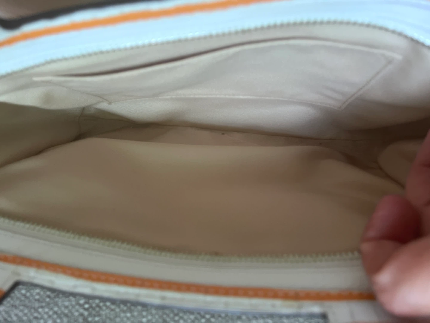 Coach Women Clutch Bag Orange/White - photo 3