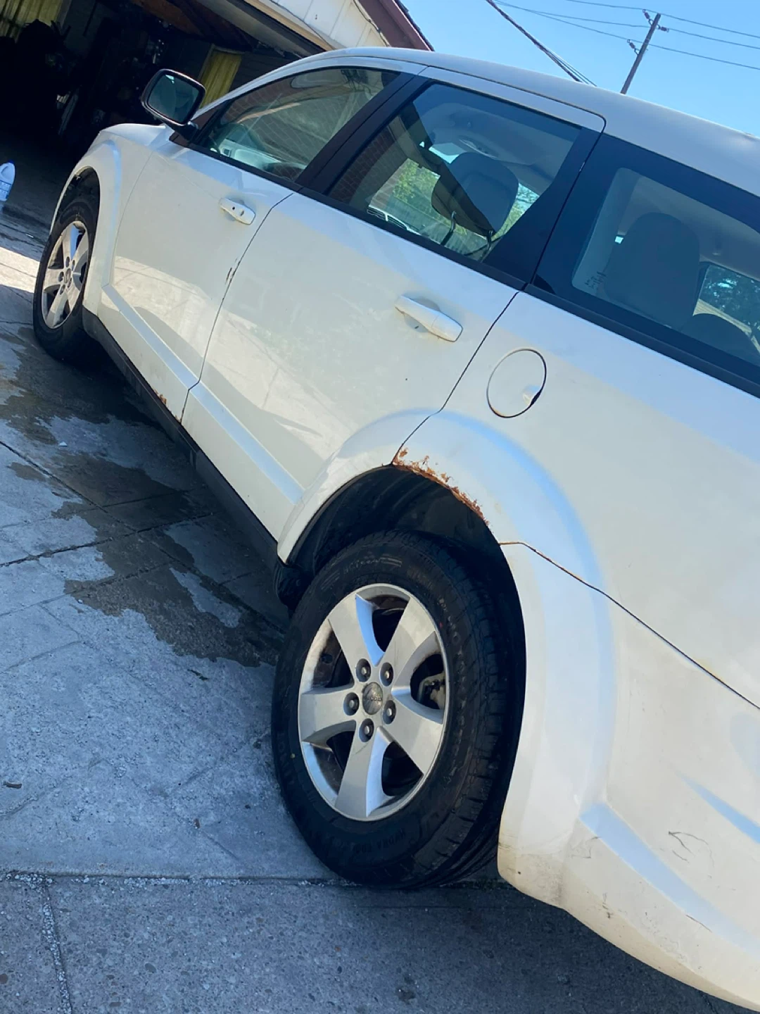 White Dodge Journey SUV 2014 - photo 3