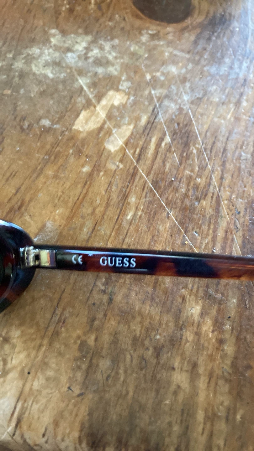 Guess Sunglasses - photo 3