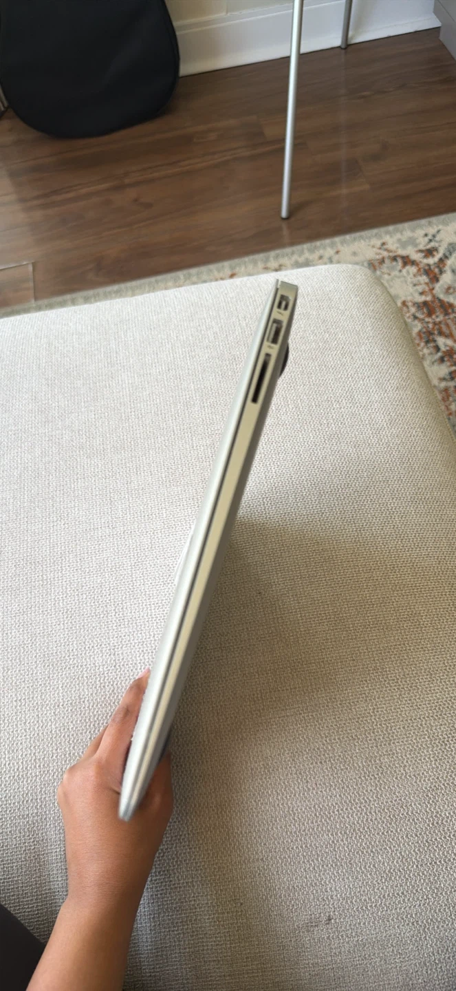 Apple MacBook Air (13-inch, Intel Core i5, 2017) - photo 3