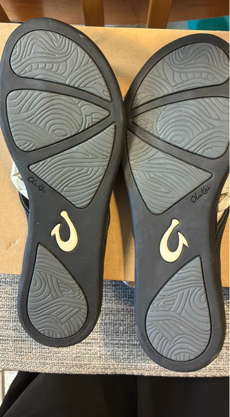 New OluKai Ho'opio Women's Flip Flops - Onyx/Onyx - Size 11 - photo 5
