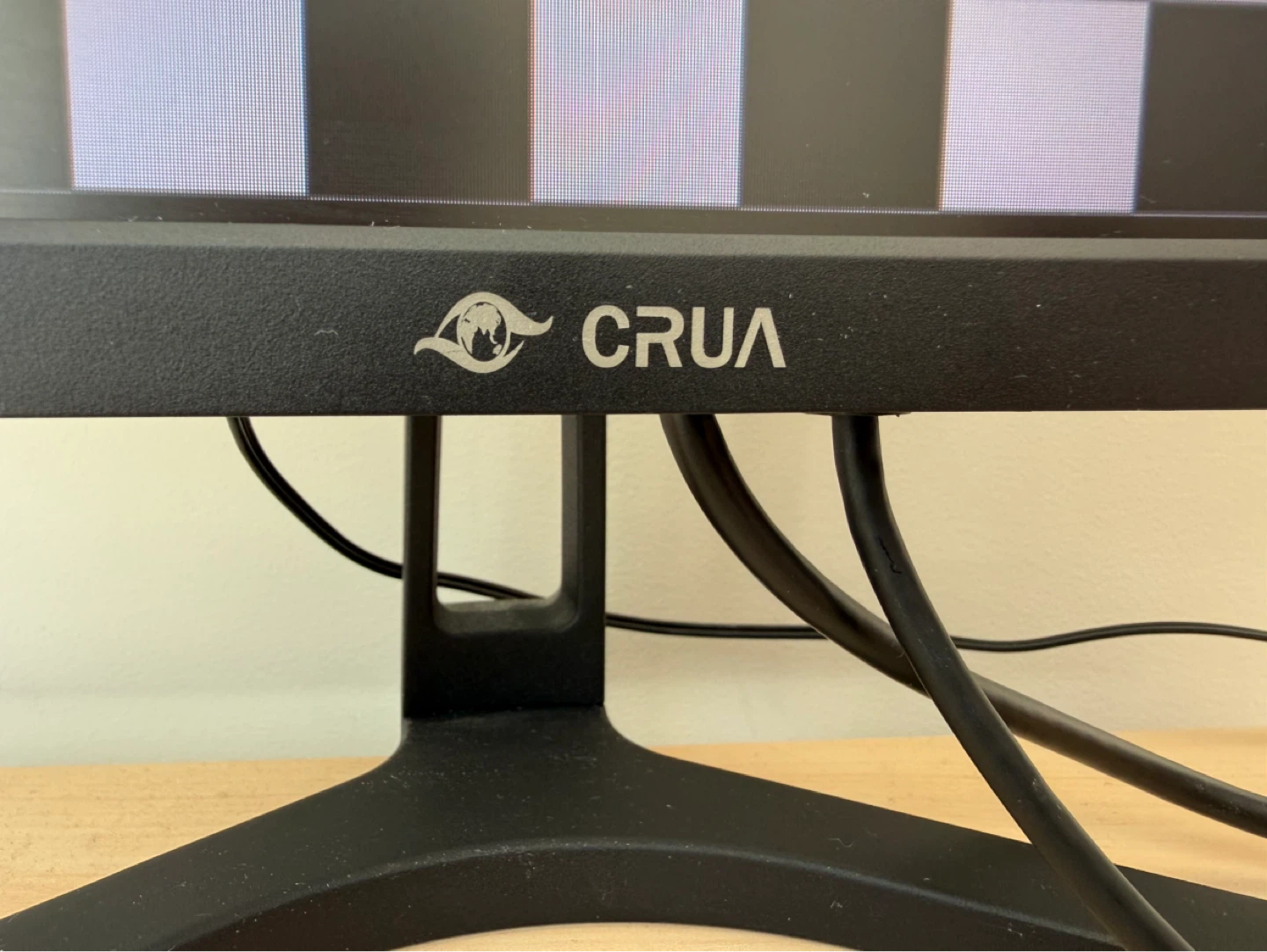 CRUA Curved Monitor - photo 4