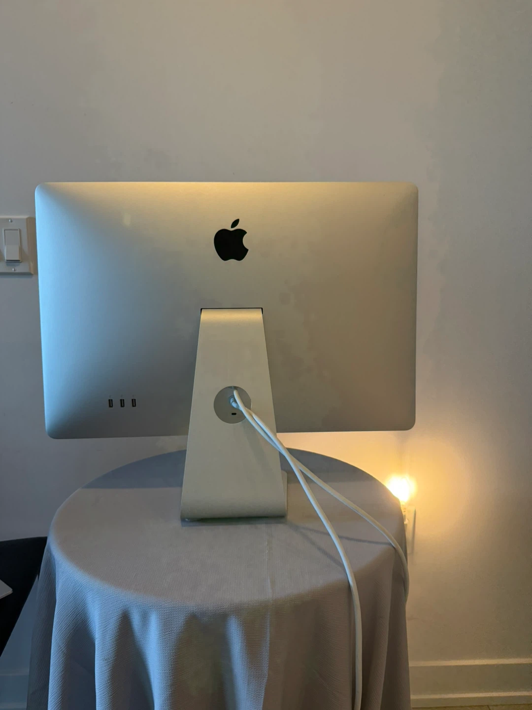 Apple Thunderbolt Display - photo 2