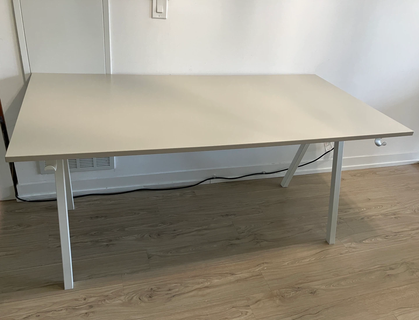 IKEA TROTTEN Desk 160x80cm