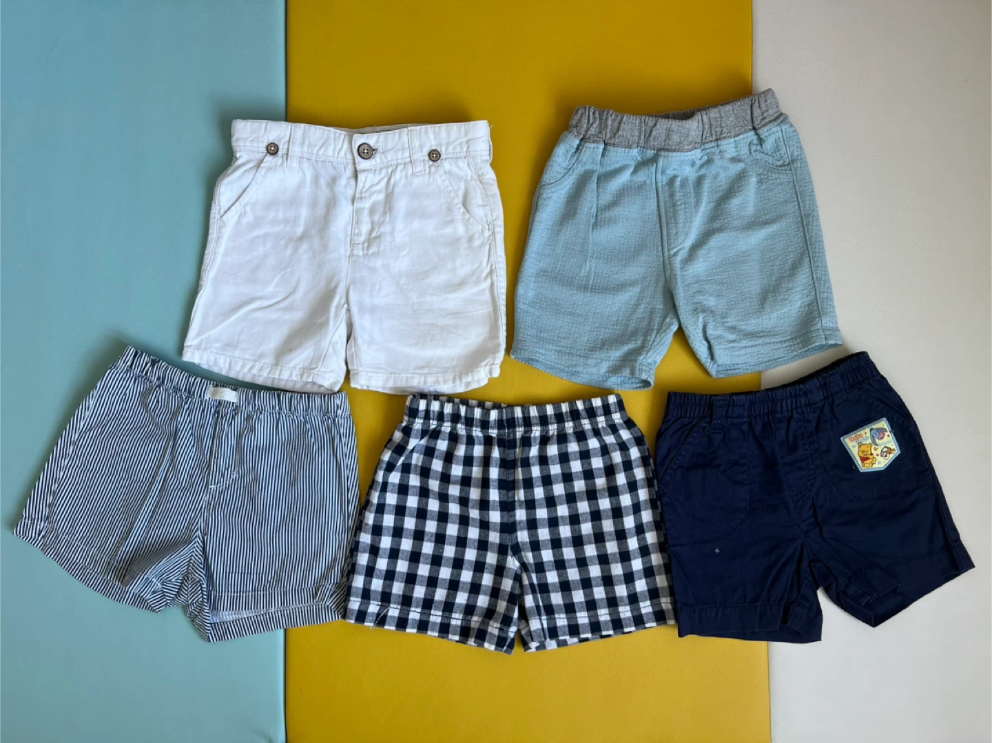 Bundle of summer outfits 5 boys' t-shirts and 5 pairs of shorts - photo 3