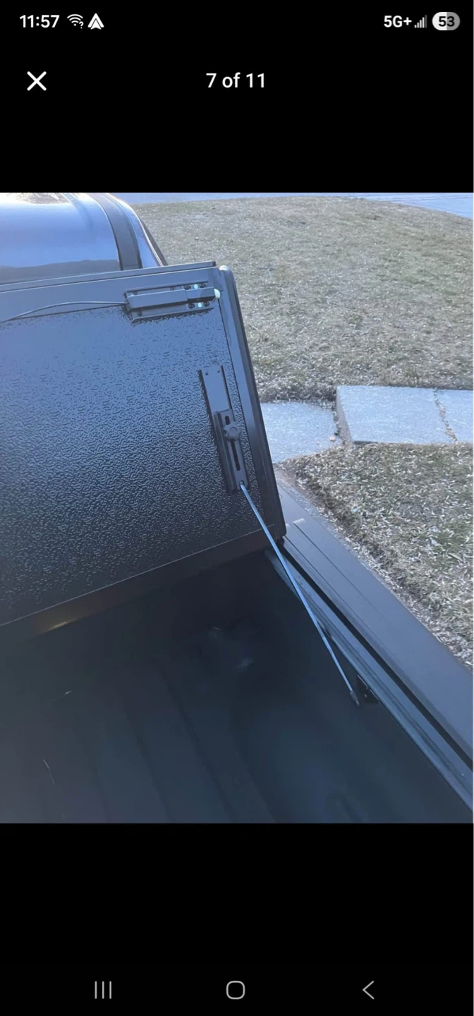 Hard Tonneau Cover - photo 3
