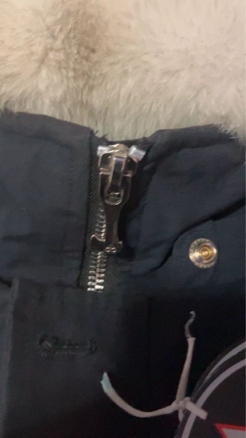 Moose Knuckles Black Down Parka Jacket - photo 5