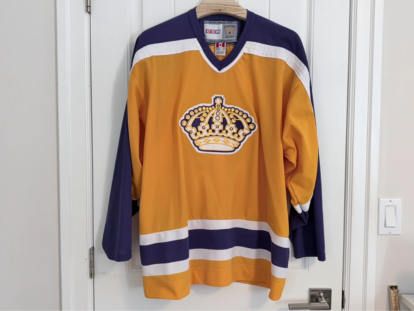 Authentic Nike CCM Vintage LA Los Angeles Kings Jersey XL