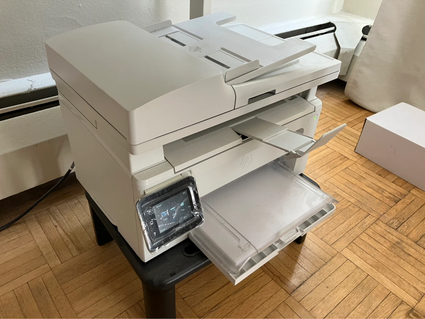 HP LaserJet Pro MFP M130fw Printer - photo 2