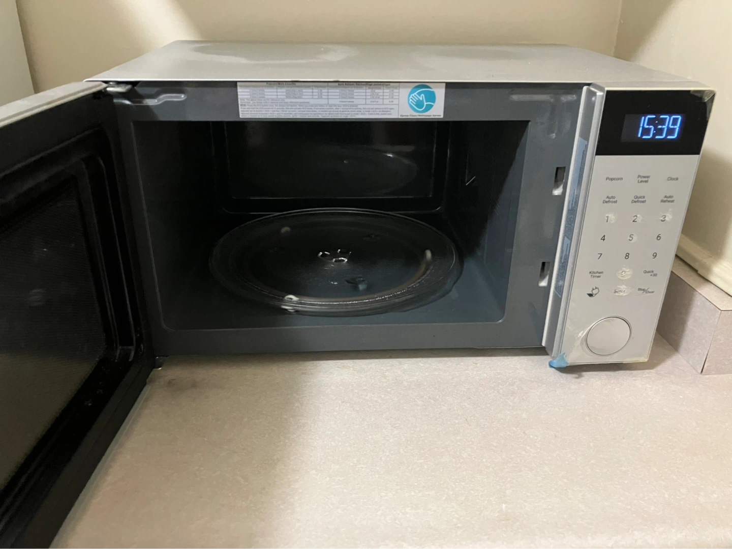 Danby Microwave - photo 3