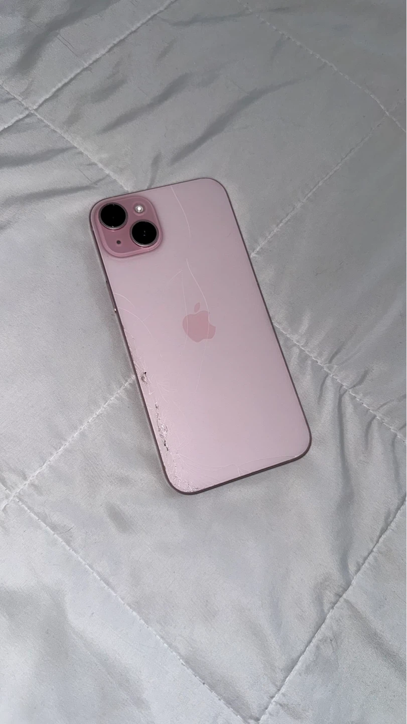 iPhone 15 Plus – Pink – 128GB – Unlocked - photo 4