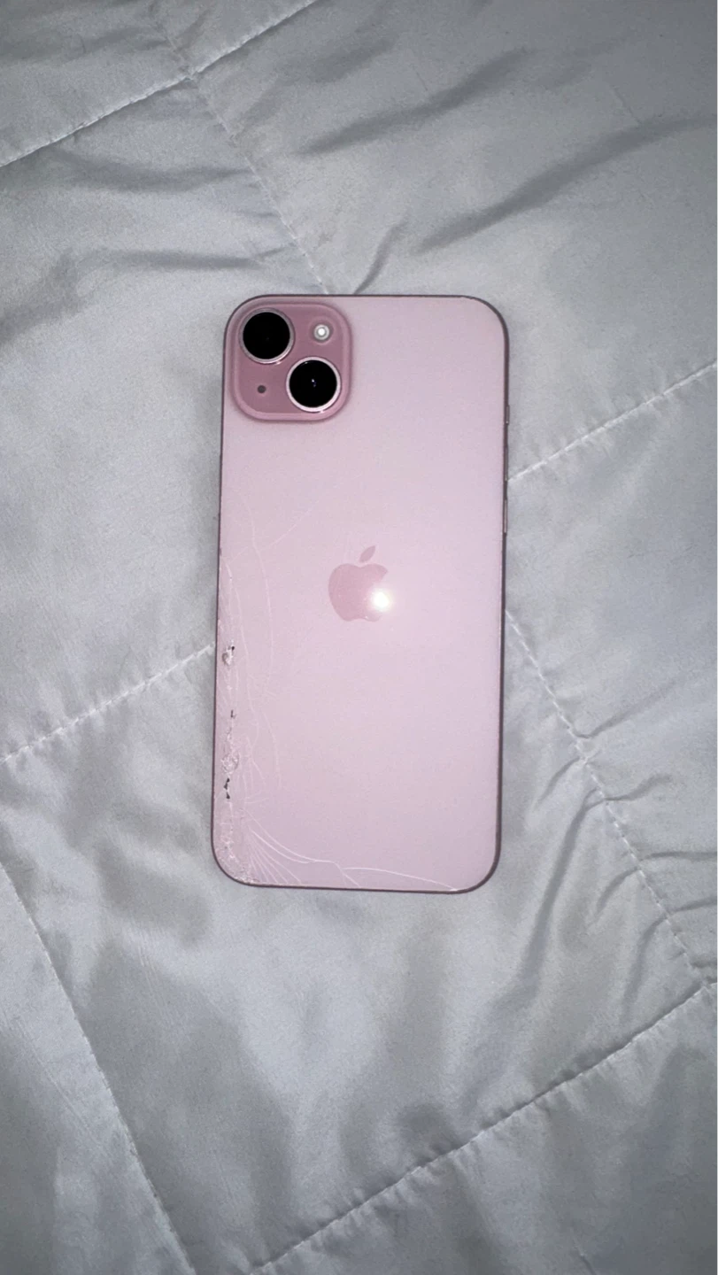 iPhone 15 Plus – Pink – 128GB – Unlocked - photo 3