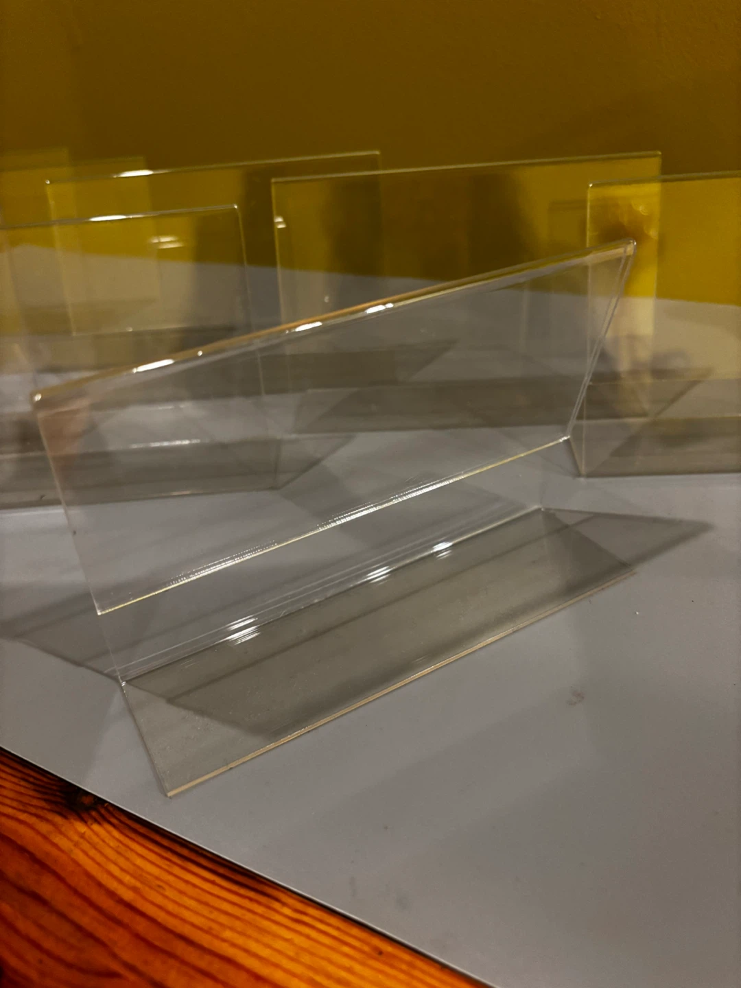 7 Clear Acrylic Sign Holders - Table Tents - photo 3