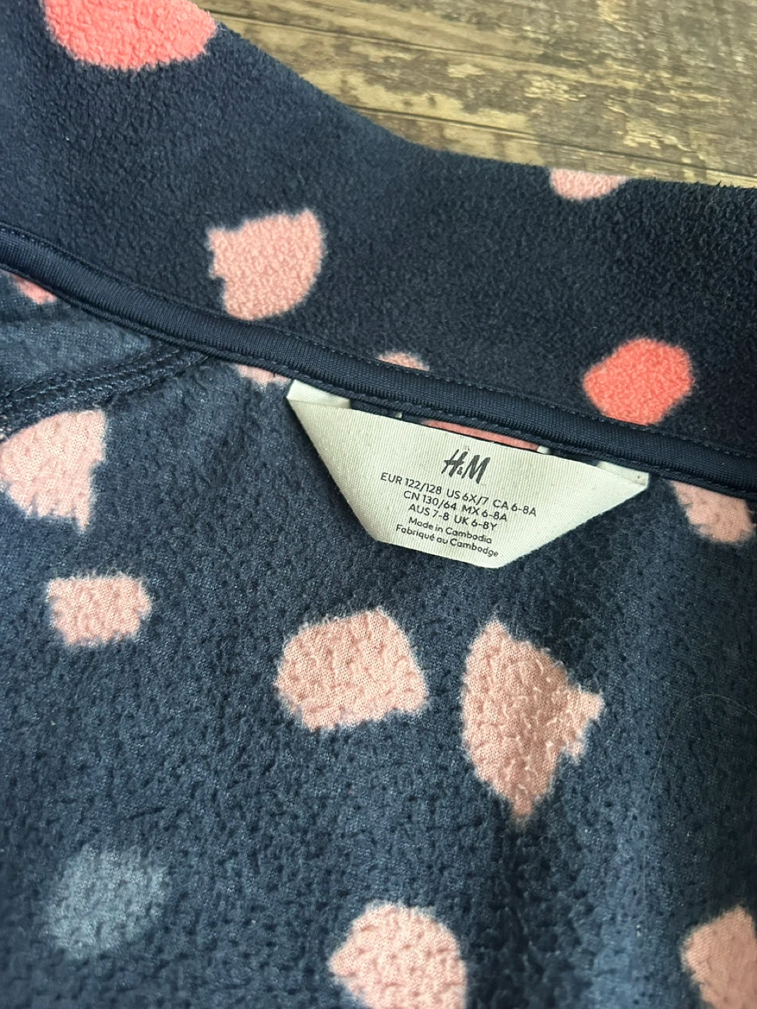 H&M Fleece Jacket - Girls Size 6/7 - photo 3