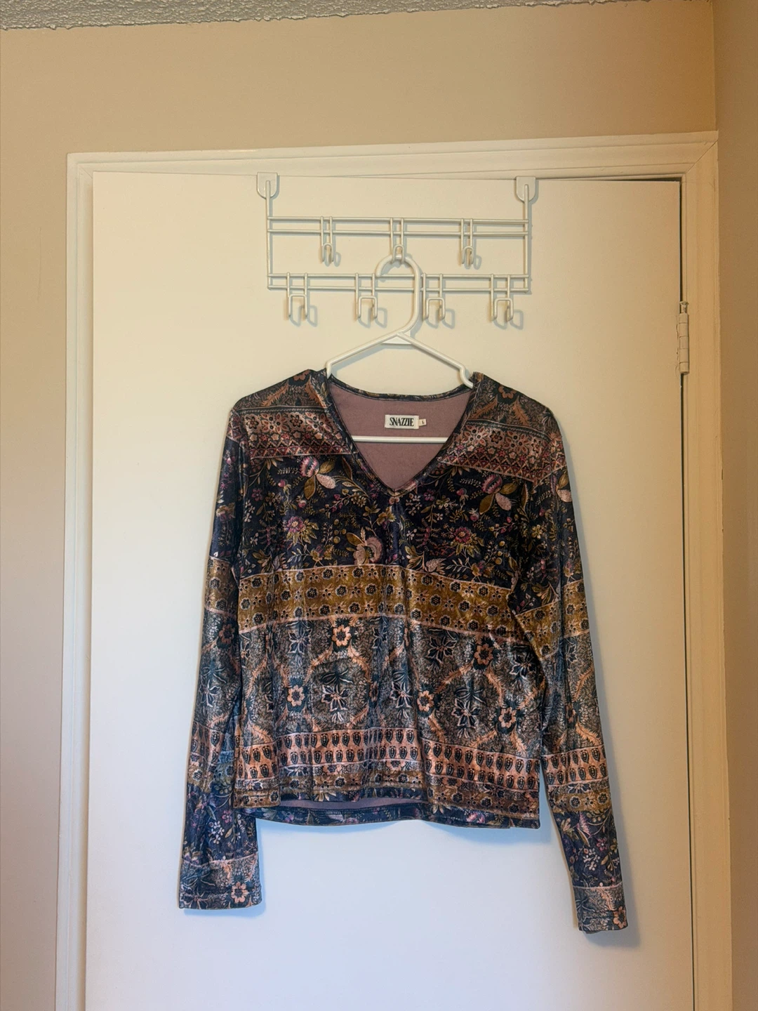 Velvet Floral Print Long Sleeve Top