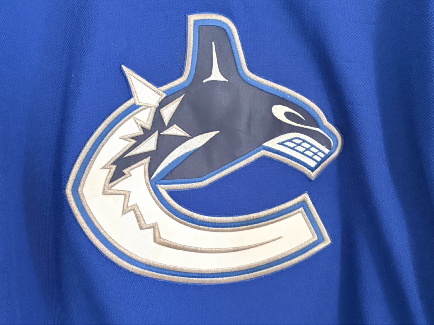 Vancouver Canucks Reebok Blue Orca Home Jersey Size XXL 2XL - photo 2