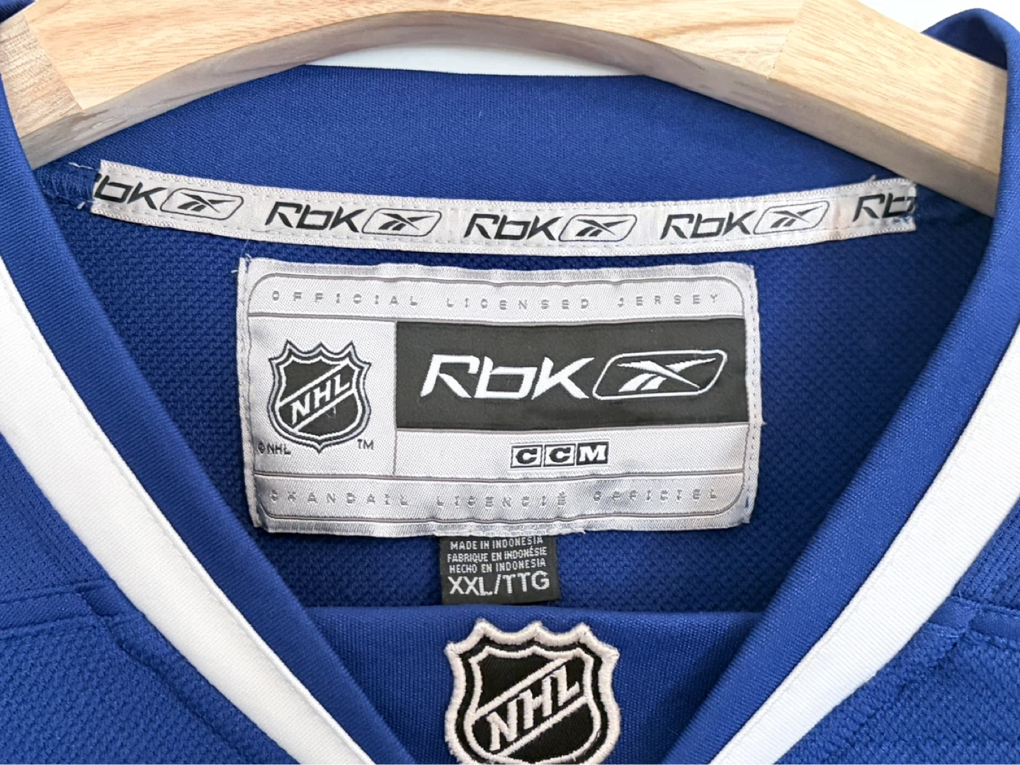 Vancouver Canucks Reebok Blue Orca Home Jersey Size XXL 2XL - photo 3