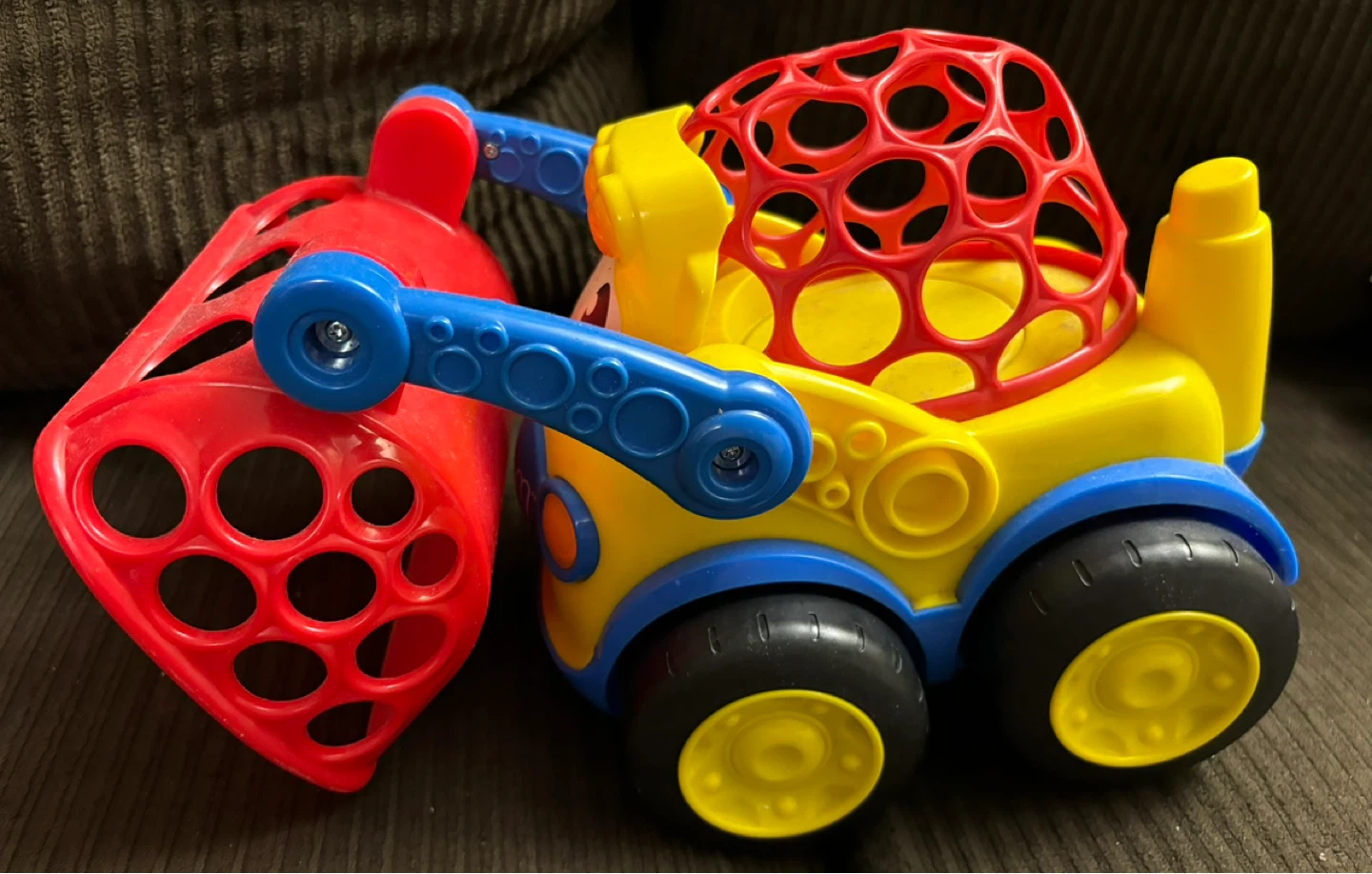 Bright Starts Grab car