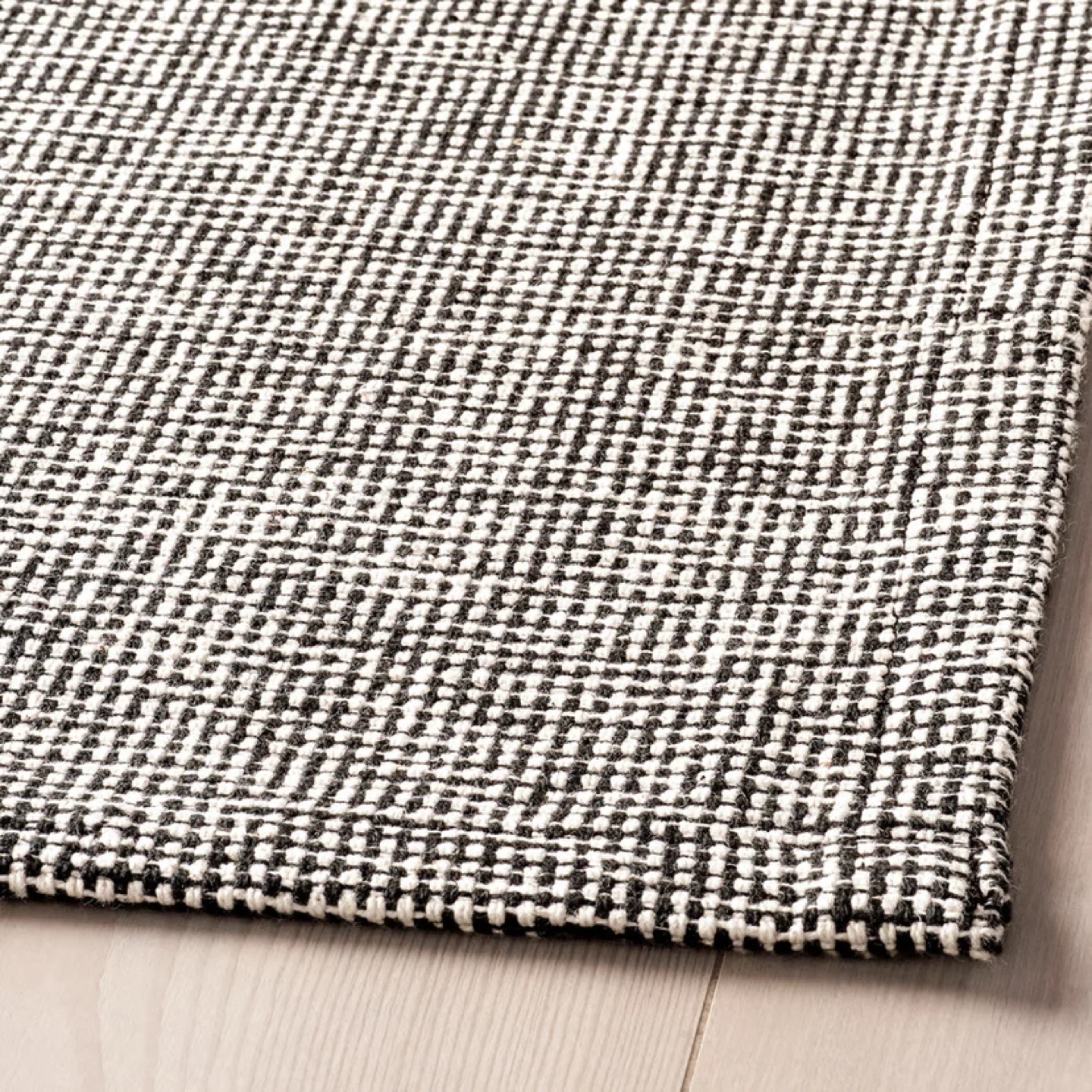 IKEA TIPHEDE Carpet