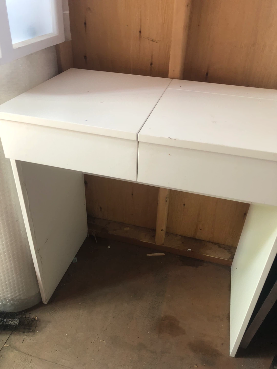 White Vanity Desk with Mirror and Drawers
