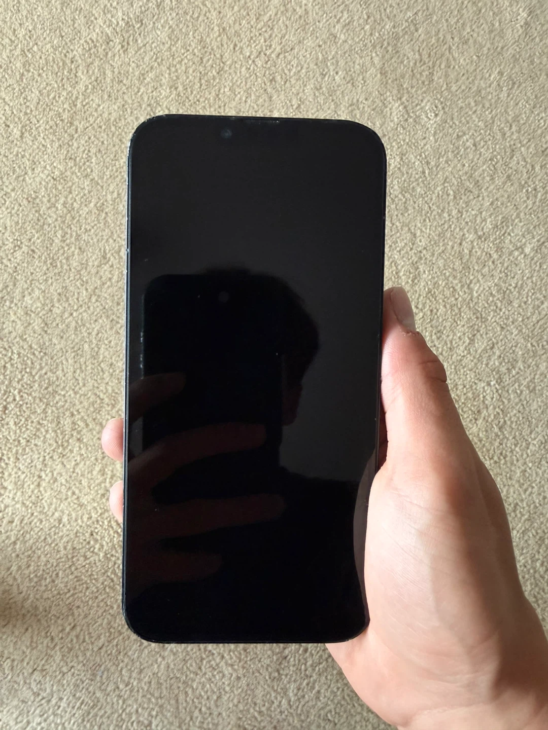 iPhone 14 Plus (does not turn on) - photo 2