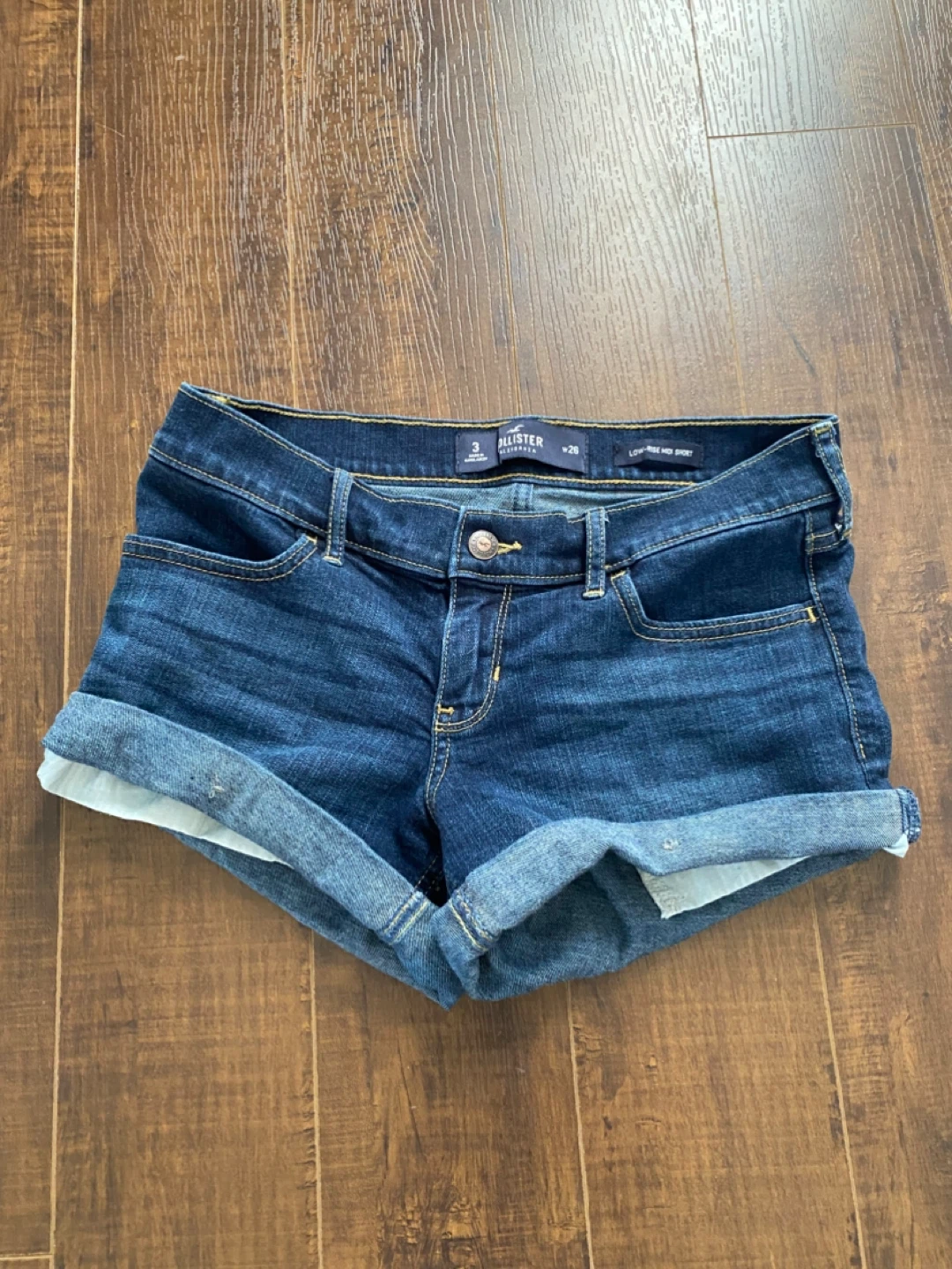 Hollister Women's Denim Shorts Size 3 (W26)