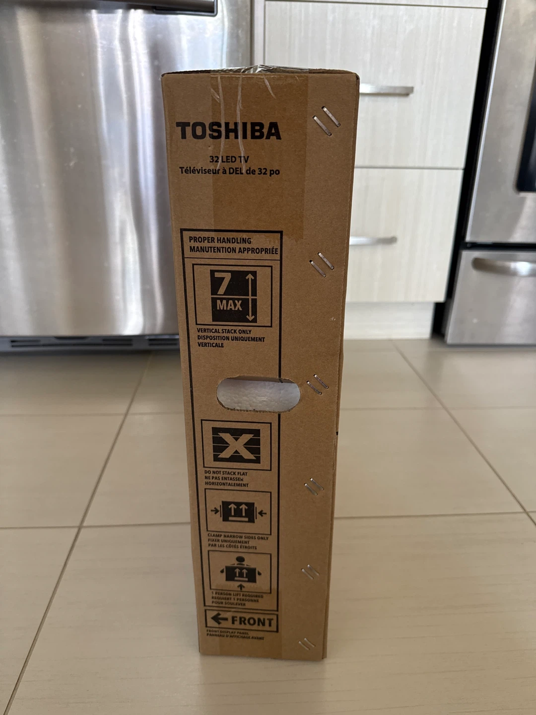 Brand New Toshiba 32" 720p LED TV (Model: 32L220U19) - photo 5
