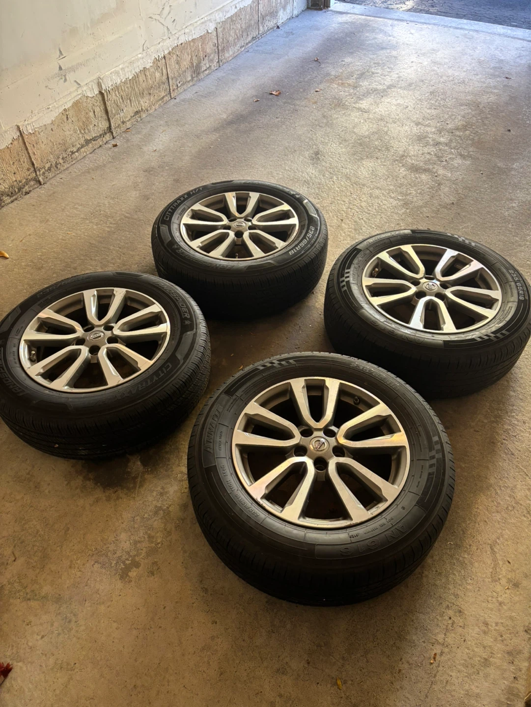 Set of 4 Nissan Rims and Tires - photo 3