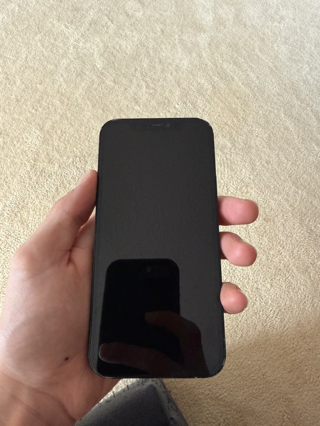 iPhone 12 (does not turn on) - photo 2