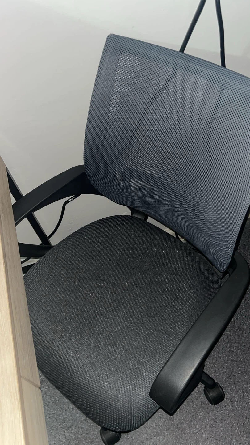 Gray Mesh Office Chair