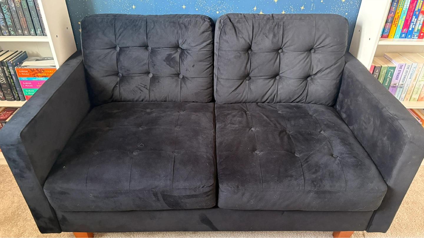 Black Velvet Loveseat - photo 3