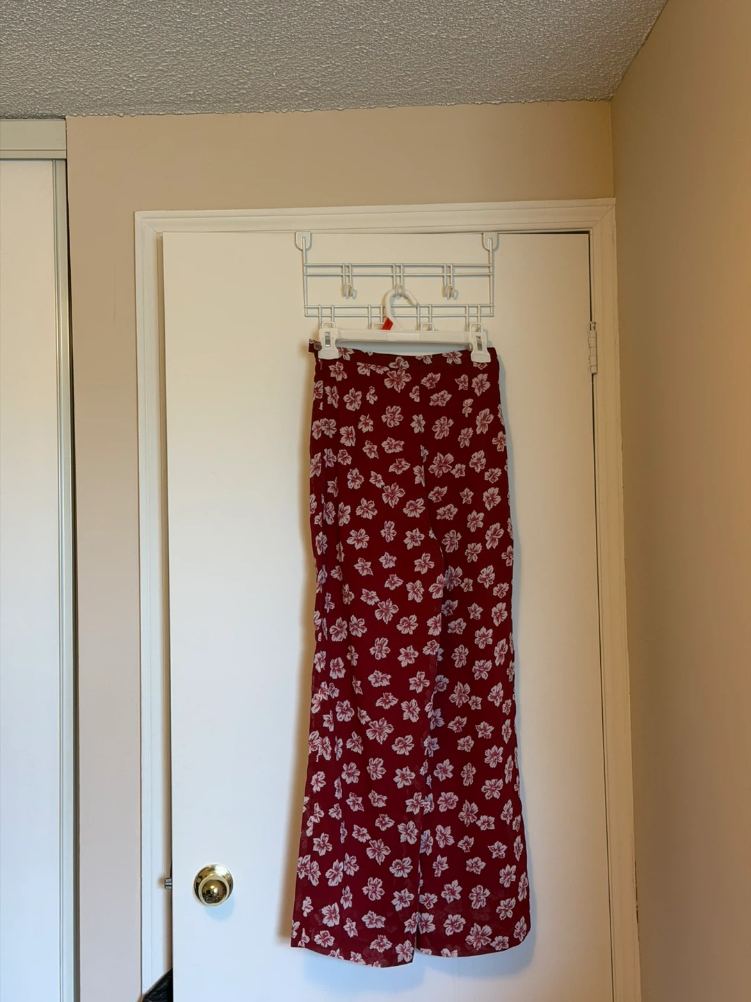 Maroon Floral Wide-Leg Pants - photo 2