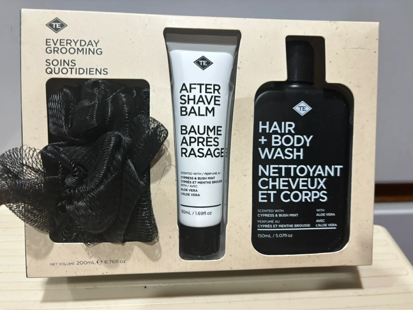 TE Everyday Grooming Hair + Body Wash and After Shave Balm Set